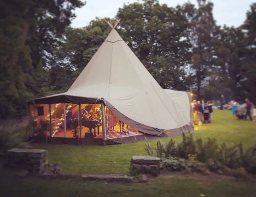 Raised tent walls with transparent pvc windows for a view Tentipi Stratus 72